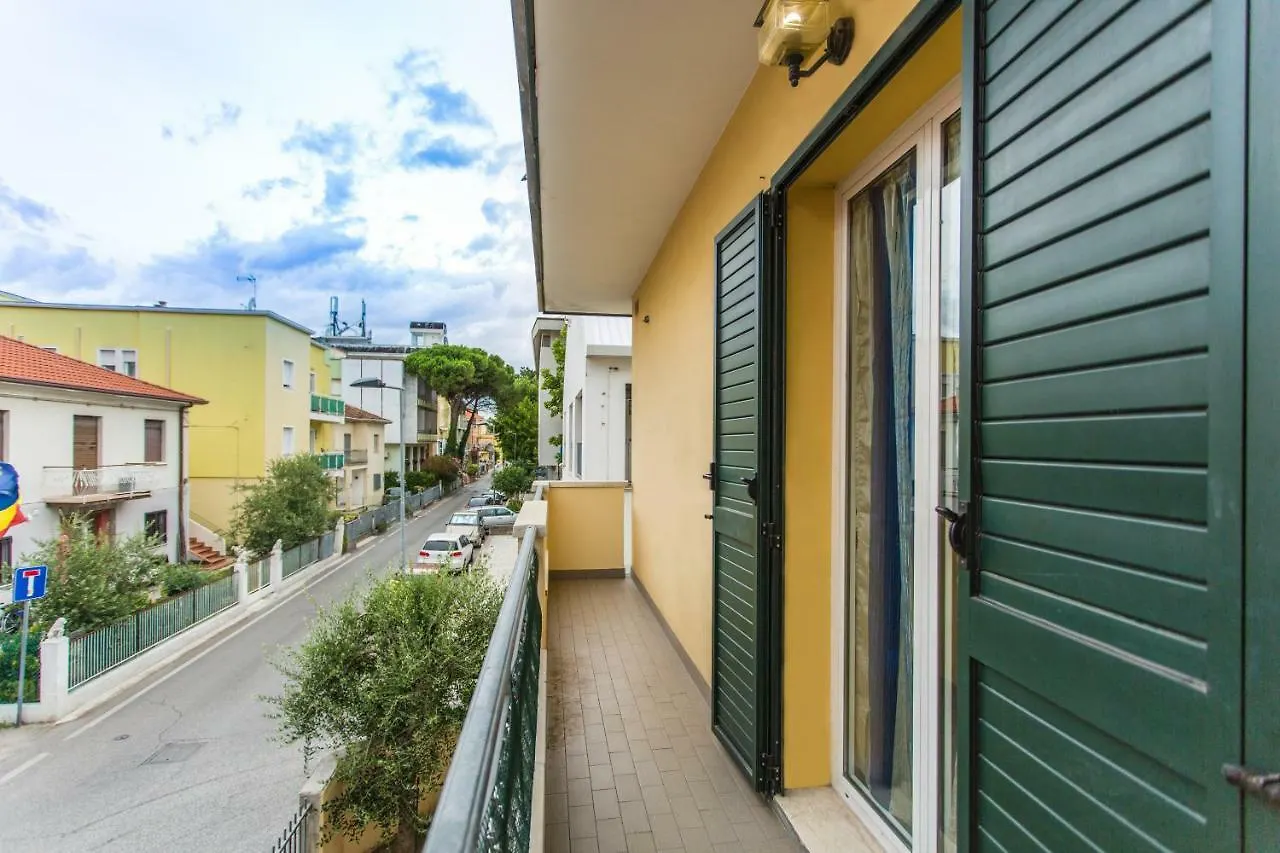 Residence Kimba Rimini 2*,