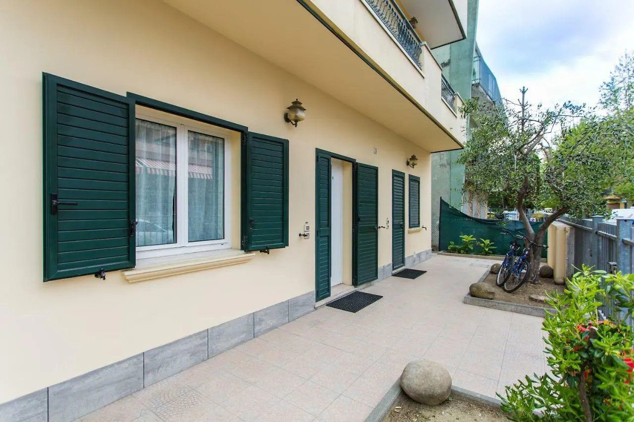 Residence Kimba Rimini 2*,  Italy