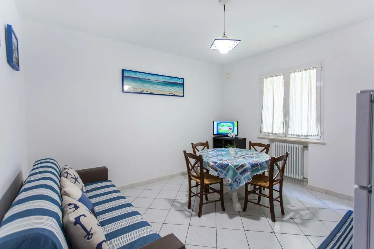 Residence Kimba Rimini 2*,